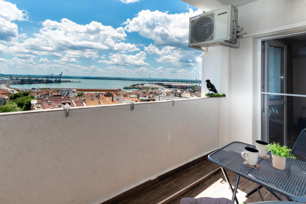 Apartament Za Gosti Vo1 Apartman Burgasz Kültér fotó